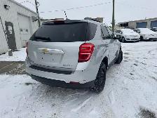 2017 Chevrolet Equinox LT - Photo 3