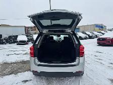 2017 Chevrolet Equinox LT - Photo 5