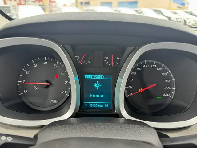 2017 Chevrolet Equinox LT - Photo 12