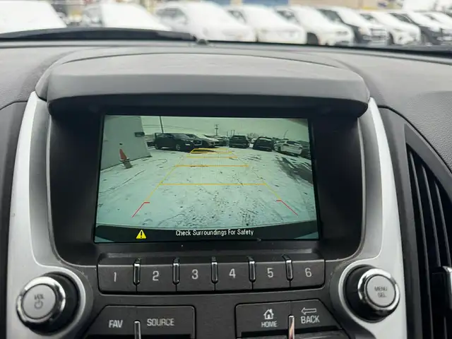 2017 Chevrolet Equinox LT - Photo 15