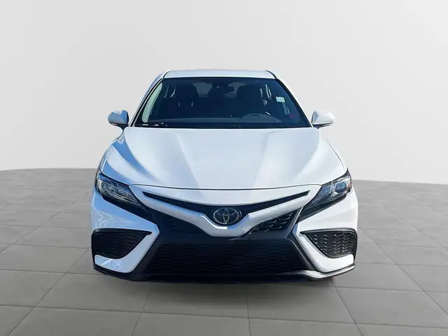 2024 Toyota Camry SE SE | Adaptive Cruise | Heated Seats - Photo 2