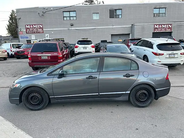 2010 Honda Civic 4dr Auto DX-G - Photo 3
