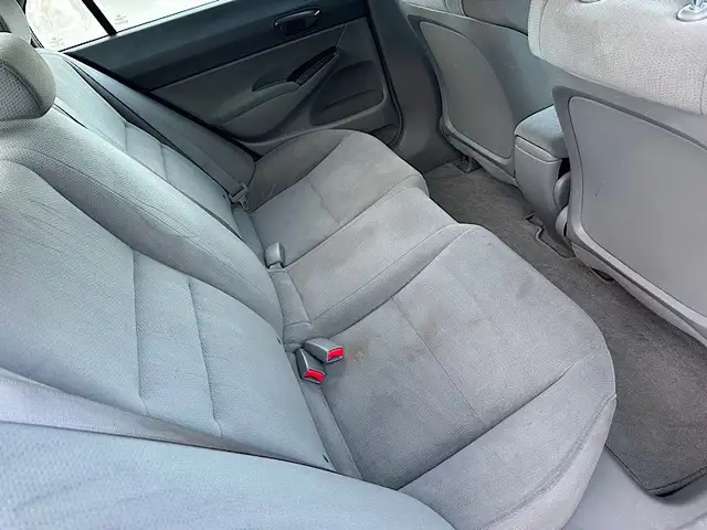 2010 Honda Civic 4dr Auto DX-G - Photo 7