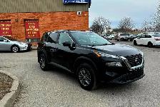 2021 Nissan Rogue AWD S | NO ACCIDENTS | HEATED SEATS | LOTS OF - Photo 3