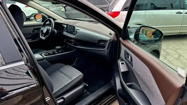 2021 Nissan Rogue AWD S | NO ACCIDENTS | HEATED SEATS | LOTS OF - Photo 12