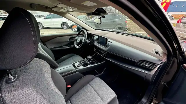 2021 Nissan Rogue AWD S | NO ACCIDENTS | HEATED SEATS | LOTS OF - Photo 13