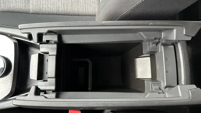 2021 Nissan Rogue AWD S | NO ACCIDENTS | HEATED SEATS | LOTS OF - Photo 15