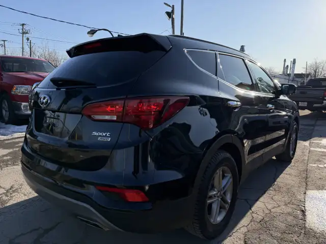 2017 HYUNDAI Santa Fe Sport - Photo 5