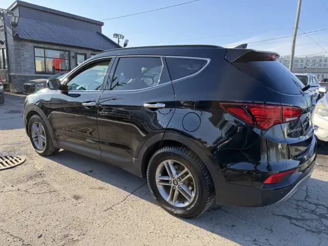 2017 HYUNDAI Santa Fe Sport - Photo 8