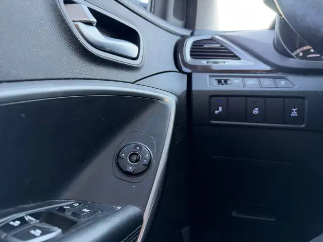 2017 HYUNDAI Santa Fe Sport - Photo 20