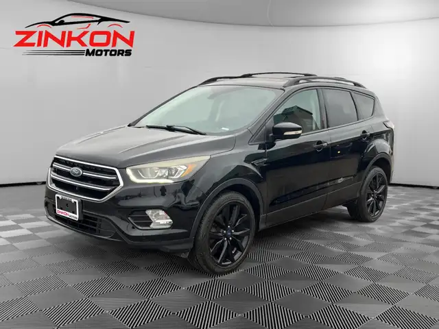 2017 Ford Escape TITANIUM | 4WD | 2.0L | CLEAN CARFAX | PANO ROO