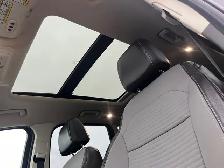 2017 Ford Escape TITANIUM | 4WD | 2.0L | CLEAN CARFAX | PANO ROO - Photo 11