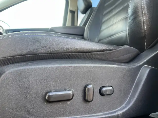 2018 Ford Escape TITANIUM | 4WD | 2.0L | CLEAN CARFAX | PANO ROO - Photo 22
