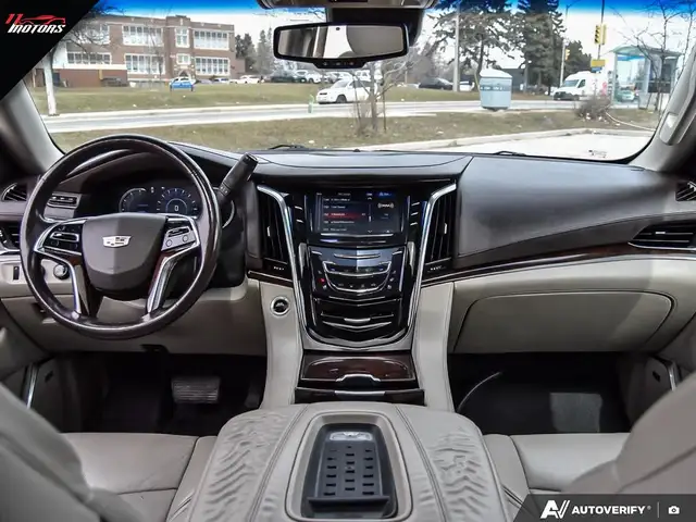 2016 Cadillac Escalade 4WD 4dr | LOADED | 7 PASS | CERTIFIED - Photo 25