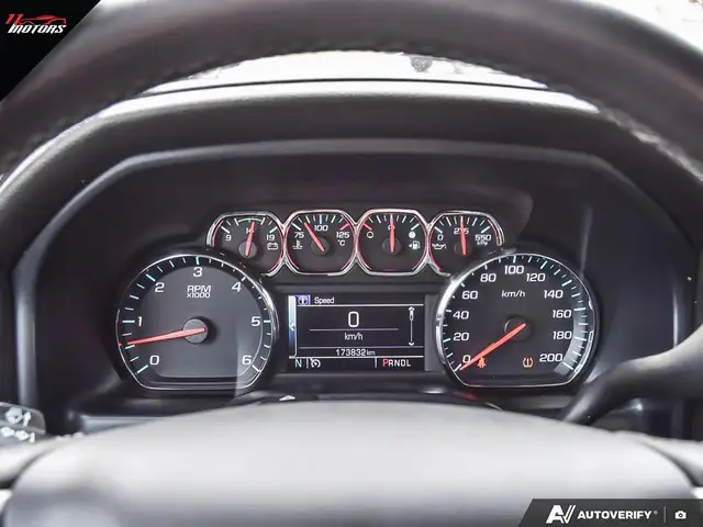 2018 GMC Sierra 1500 4x4 Double Cab 143.5' SLE | 6.5ft BOX | V8 - Photo 15