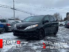2017 Toyota Sienna LE - Photo 2