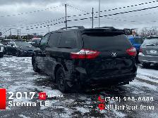 2017 Toyota Sienna LE - Photo 3