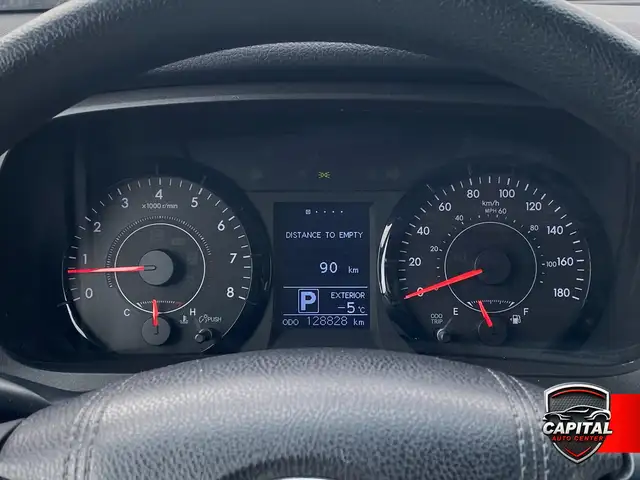 2017 Toyota Sienna LE - Photo 7