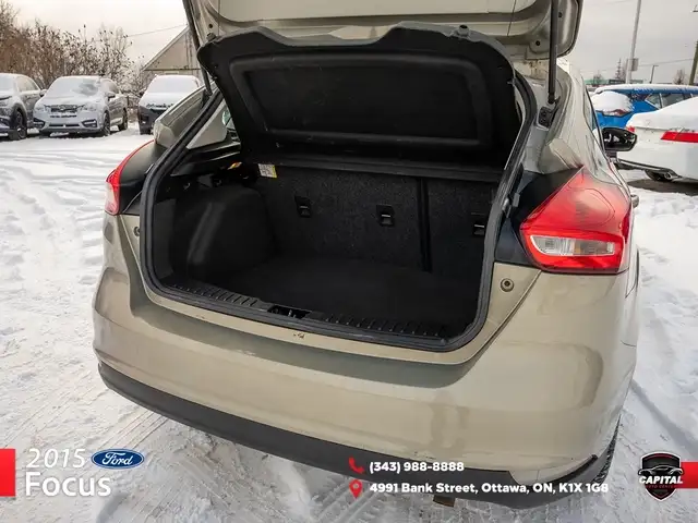 2015 Ford Focus SE - Photo 5