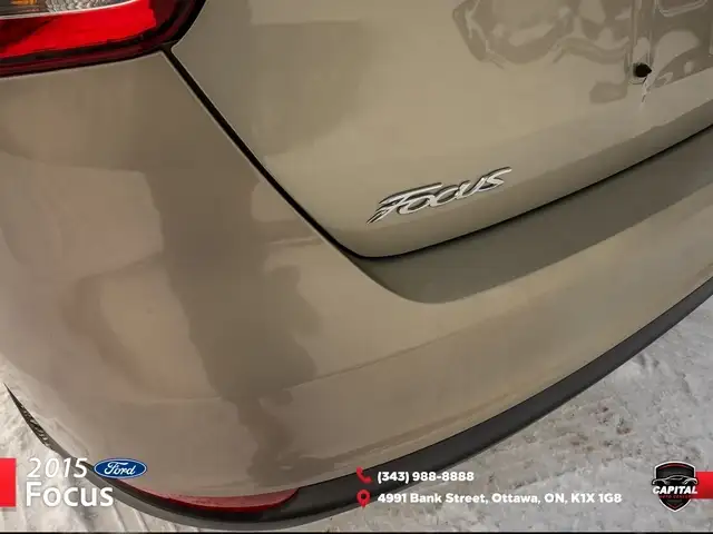 2015 Ford Focus SE - Photo 14