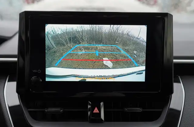 2023 Toyota Corolla Hybrid LE, Apple Carplay, Backup Camera, Cru - Photo 16