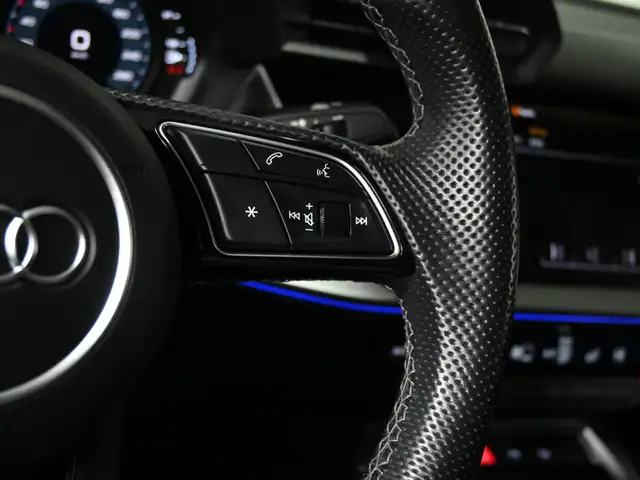 2022 Audi A3 Progressiv S-Line No Accident Sunroof Ambient Light - Photo 16