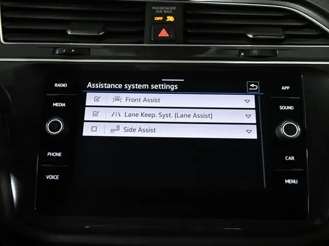 2024 Volkswagen Tiguan Comfortline No Accident Leather CarPlay A - Photo 17