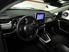 2024 Toyota RAV4 LE No Accident Radar Cruise Lane Assist Blind S - Photo 10