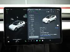 2022 Tesla Model Y Long Range No Accident Dual Motor Autopilot N - Photo 17