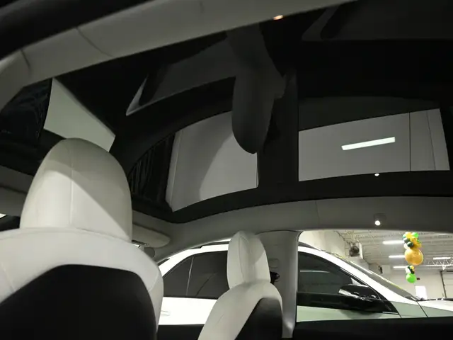 2022 Tesla Model Y Long Range No Accident Dual Motor Autopilot N - Photo 24