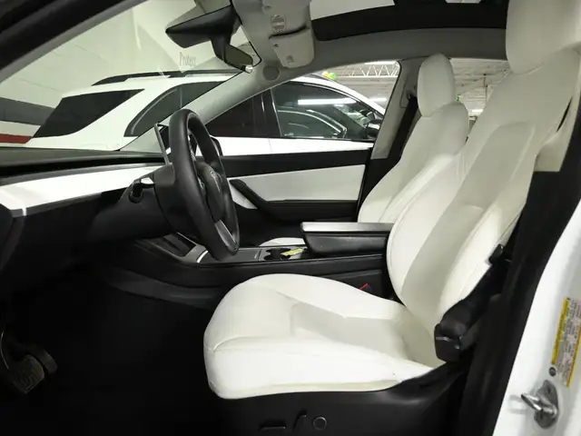 2022 Tesla Model Y Long Range No Accident Dual Motor Autopilot N - Photo 25