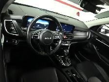 2024 Kia Seltos EX No Accident Leather Sunroof Navigation Cooled - Photo 10