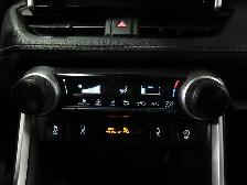 2024 Toyota RAV4 LE Radar Cruise Lane Assist Blind Spot - Photo 19