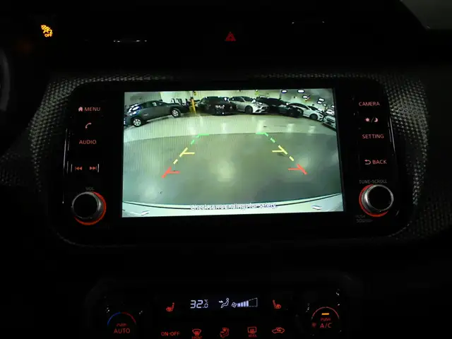 2024 Nissan Kicks SV CarPlay Adaptive Cruise Remote Start - Photo 18