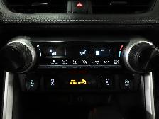 2024 Toyota RAV4 LE Radar Cruise Lane Assist Blind Spot - Photo 19