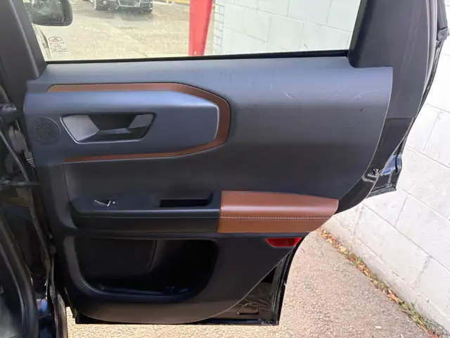 2022 Ford Bronco Sport Outer Banks | LEATHER | HEADED SEATS | TU - Photo 17