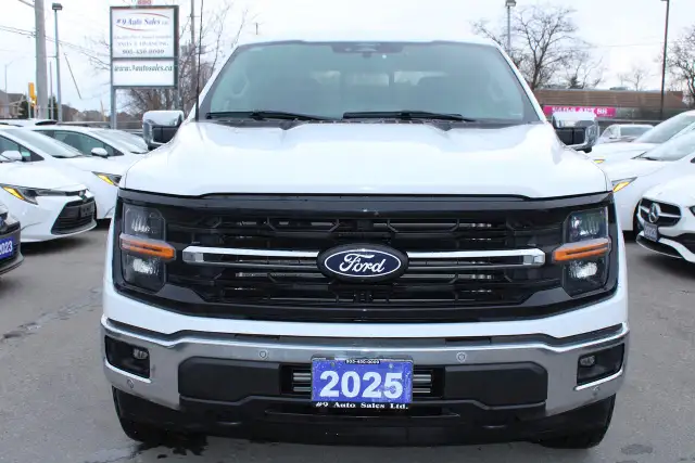 2025 Ford F-150 XLT - Photo 2