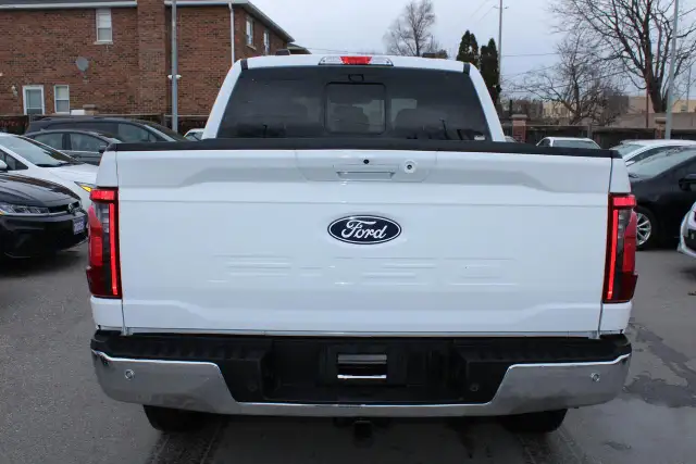 2025 Ford F-150 XLT - Photo 4