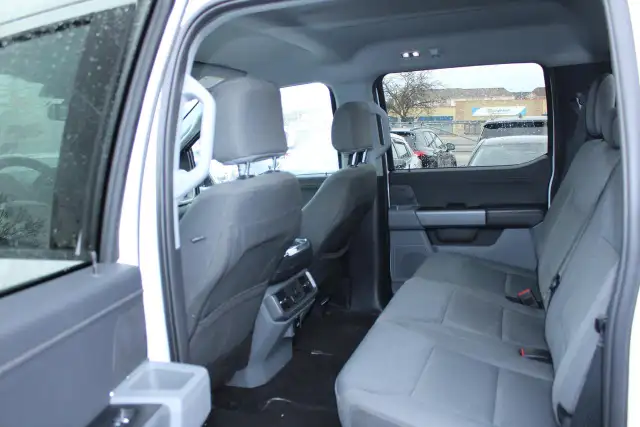 2025 Ford F-150 XLT - Photo 11