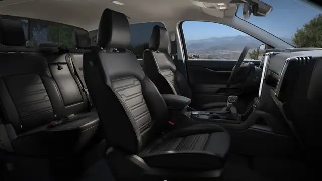 2026 Ford Ranger LARIAT 4X4 | CONVENIENCE PACKAGE | TRAILER TOW - Photo 4