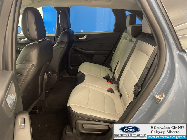 2026 FORD Escape PHEV - Photo 12