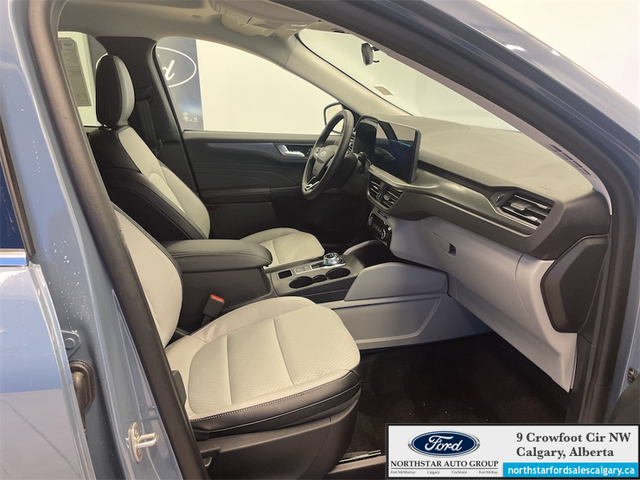 2026 FORD Escape PHEV - Photo 14