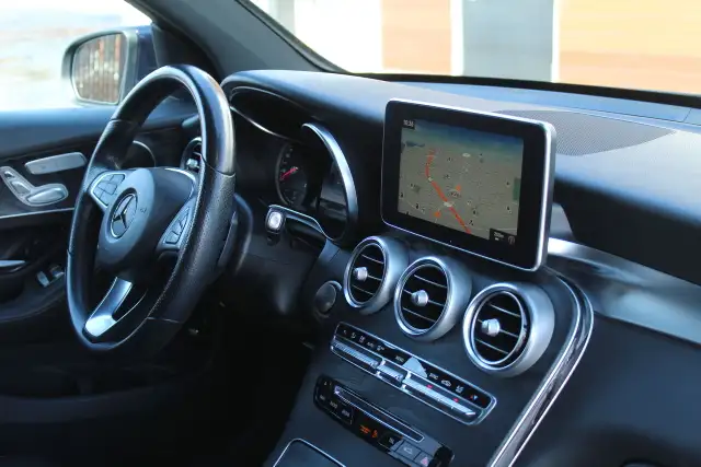 2018 Mercedes-Benz GLC Glc 300 4matic sport amg pack panoramic n - Photo 8