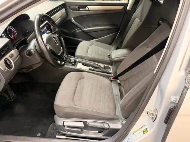 2020 Volkswagen Passat Comfortline New Tires Camera CLEAN CARFAX - Photo 19