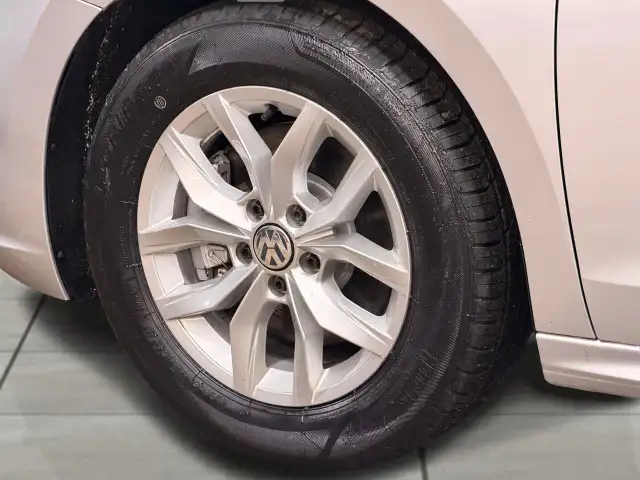 2020 Volkswagen Passat Comfortline New Tires Camera CLEAN CARFAX - Photo 51