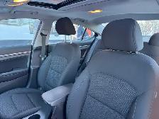 2020 Hyundai Elantra Limited - Photo 5