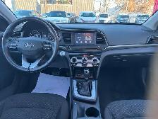 2020 Hyundai Elantra Limited - Photo 7