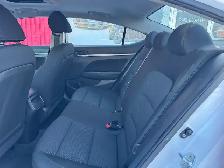 2020 Hyundai Elantra Limited - Photo 16