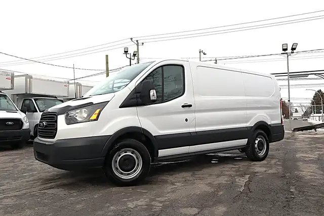 Ford Transit Cargo Van T-150 CARGO 130WB 1 SEUL PROPRIO / GARANT - Photo 2