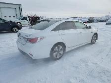 2015 Hyundai Sonata Hybrid - Photo 4